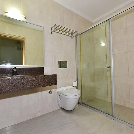 Tropicana Отель