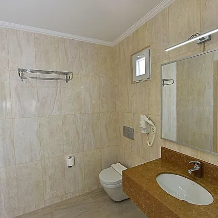 Отель Tropicana