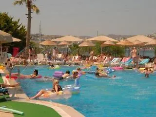 Tropicana 3* גומבט