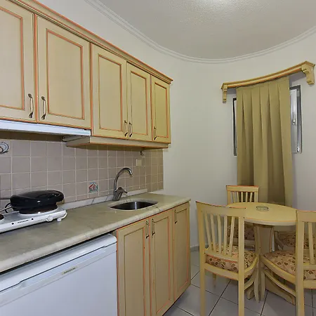 Tropicana Ξενοδοχείο